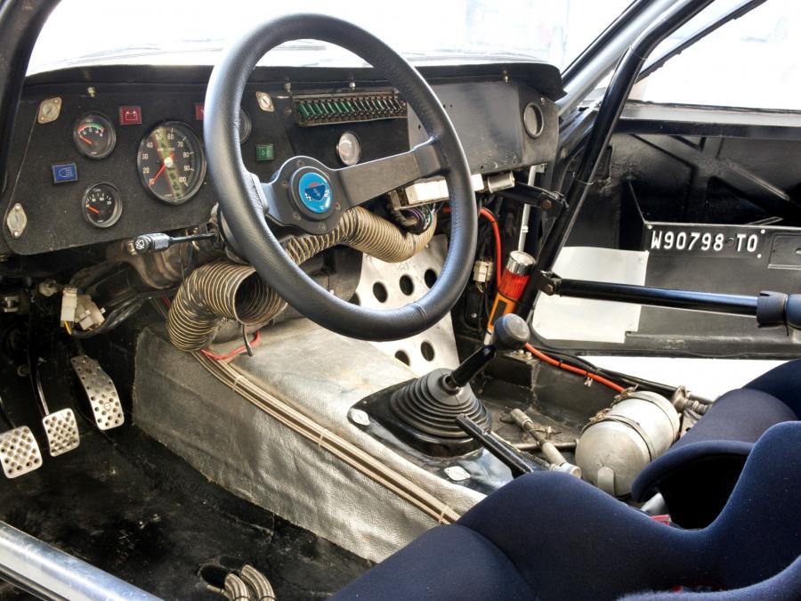  Opel Manta 400 Group B Rally Car 1981 года  (фото 8 из 12)